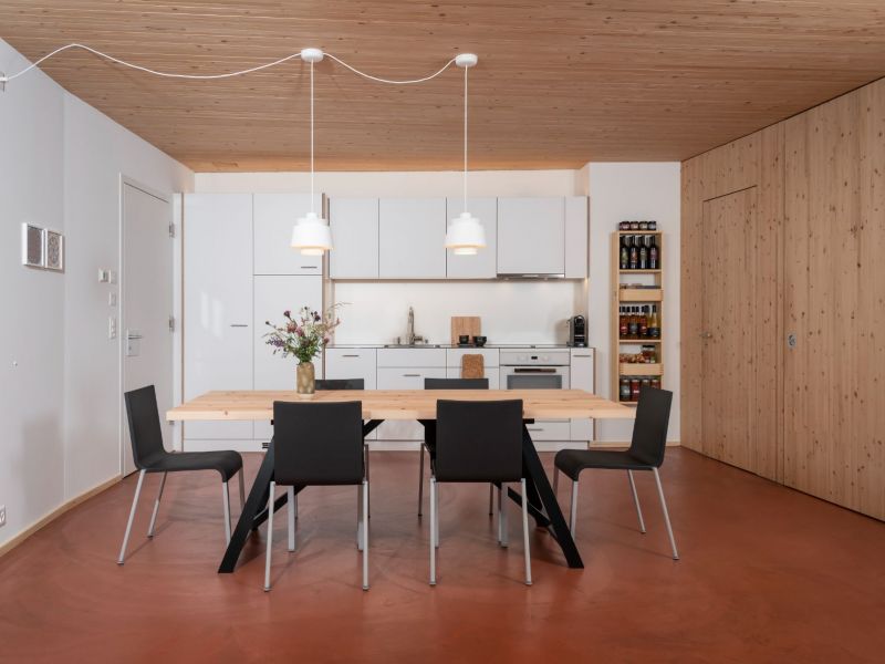 Küche-Chasa-Laina-Ferienwohnung-Sent